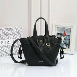 Picture of Furla Lady Handbags _SKUfw121910935fw